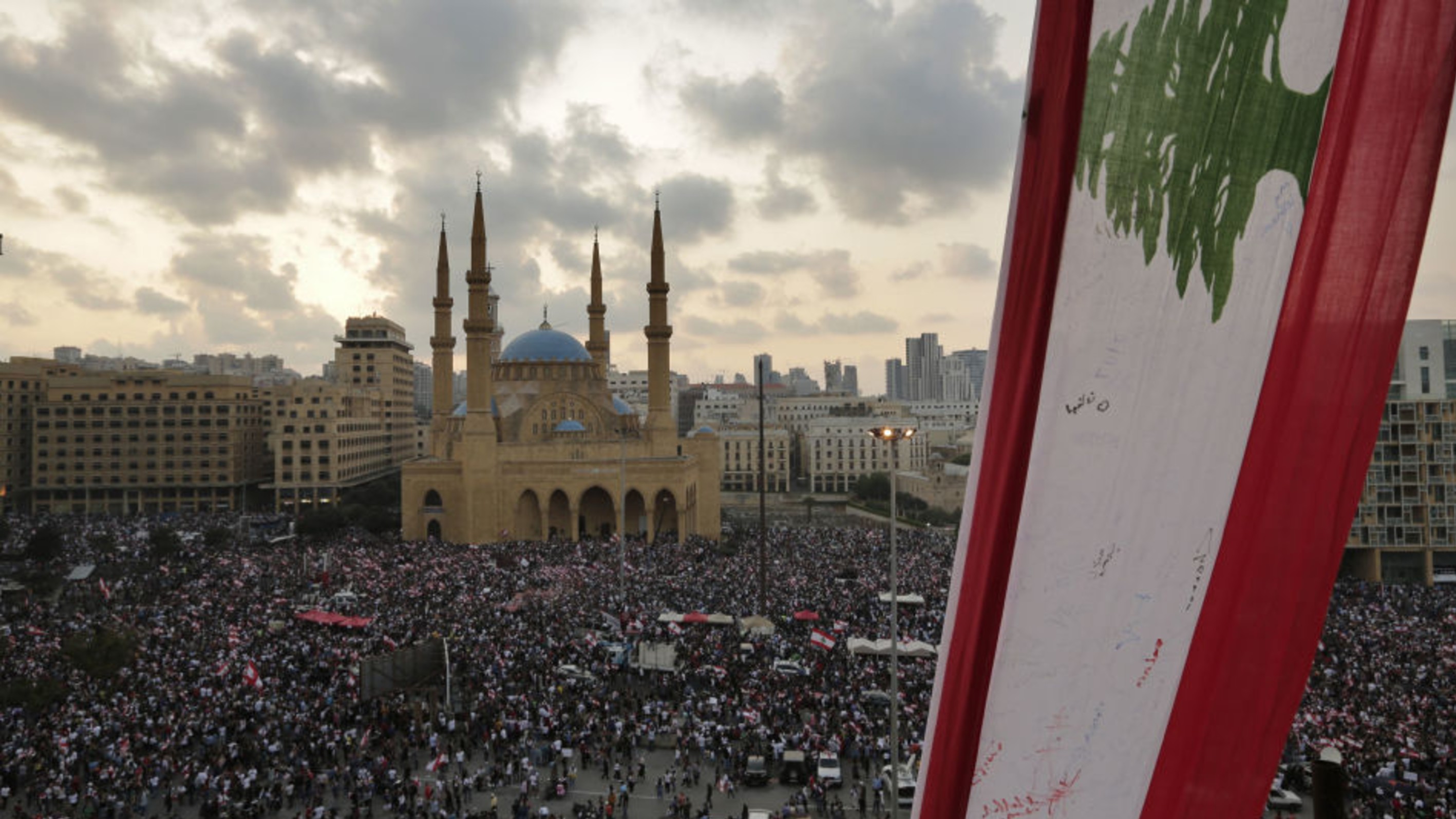 Popular uprising in Lebanon redefines Lebanese as people above sects, Nobel laureate says 